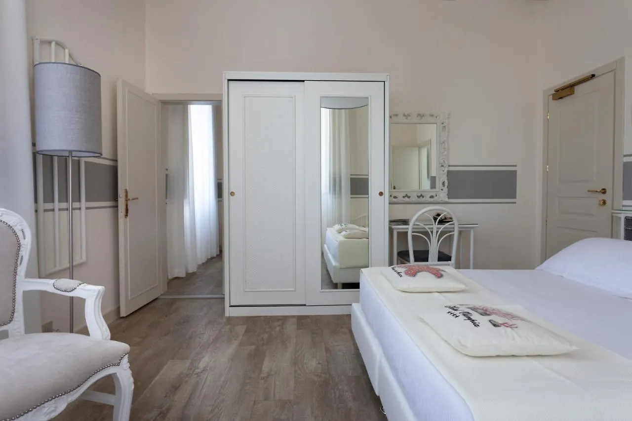 Hotel Olimpia Forte dei Marmi 4*,