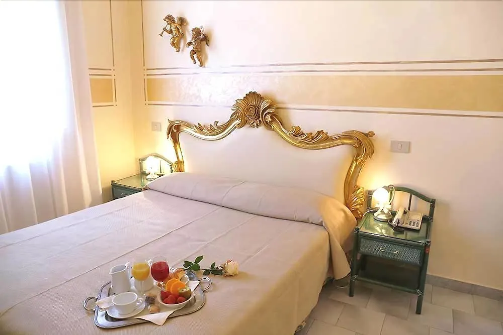 Hotel Olimpia Forte dei Marmi Italy